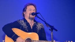 Travis Tritt icon
